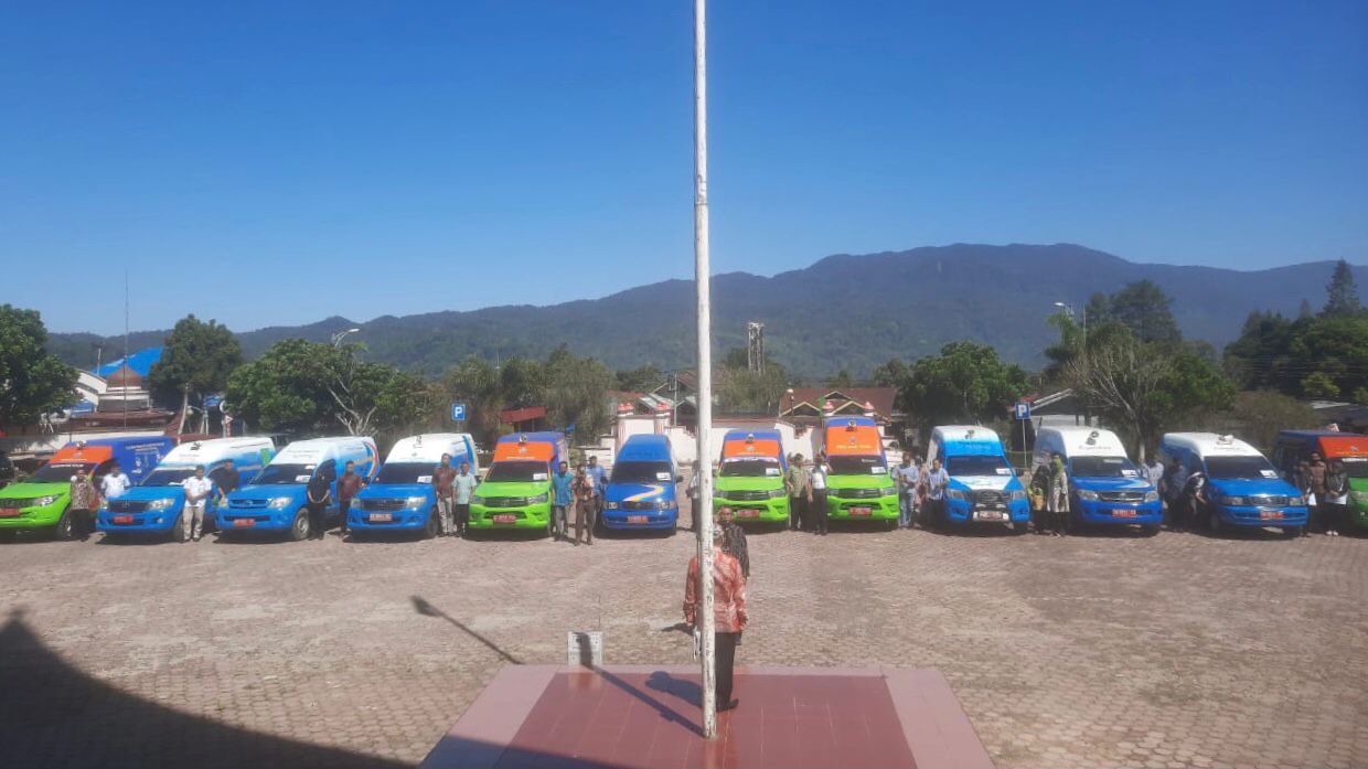 Pelepasan Road Show Mobil Pustaka Keliling Kepala Dispersip Kabupaten Solok Nofiarman di Arosuka, Kamis (24/3/22).