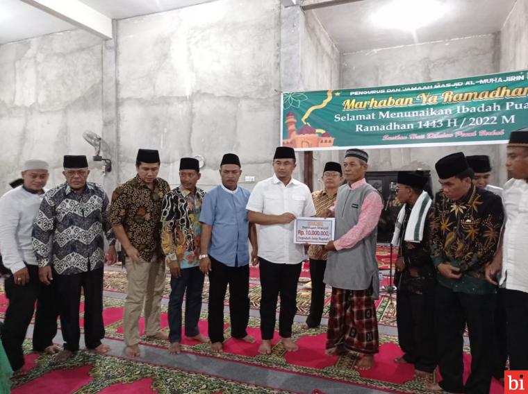 Bupati Dharmasraya dalam kunjungan Tim Safari Ramadhan, Kamis (07/04/2022).