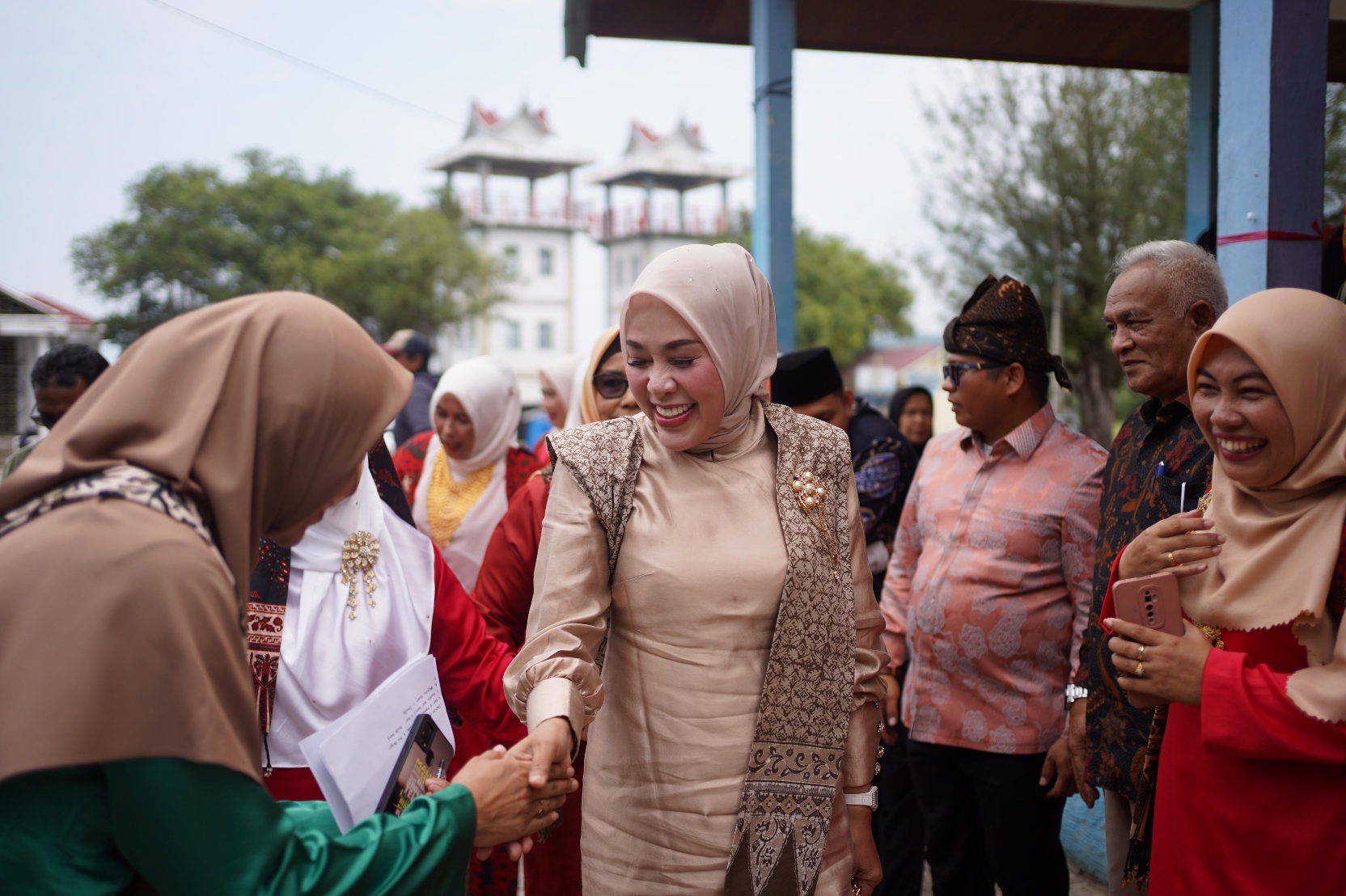 Forum Bundo Kanduang Nagari Singkarak mengadakan Lomba Bundo Kanduang yang dibuka langsung oleh pembina Bundo Kanduang Ny. Emiko Epiyardi Asda